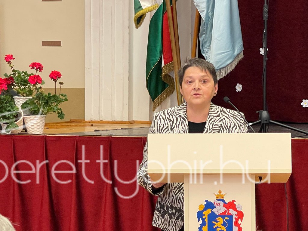 75 éves az Arany János Gimnázium 46